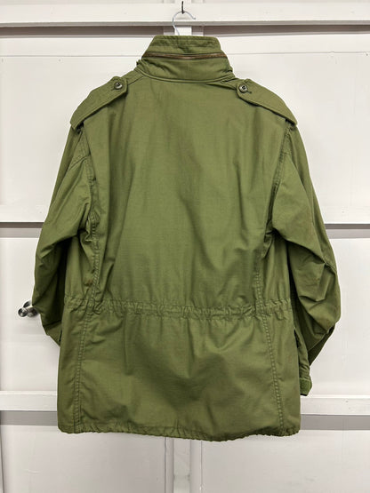 【USED】Alpha Industries社製　M-65　フィールドジャケット　3rd