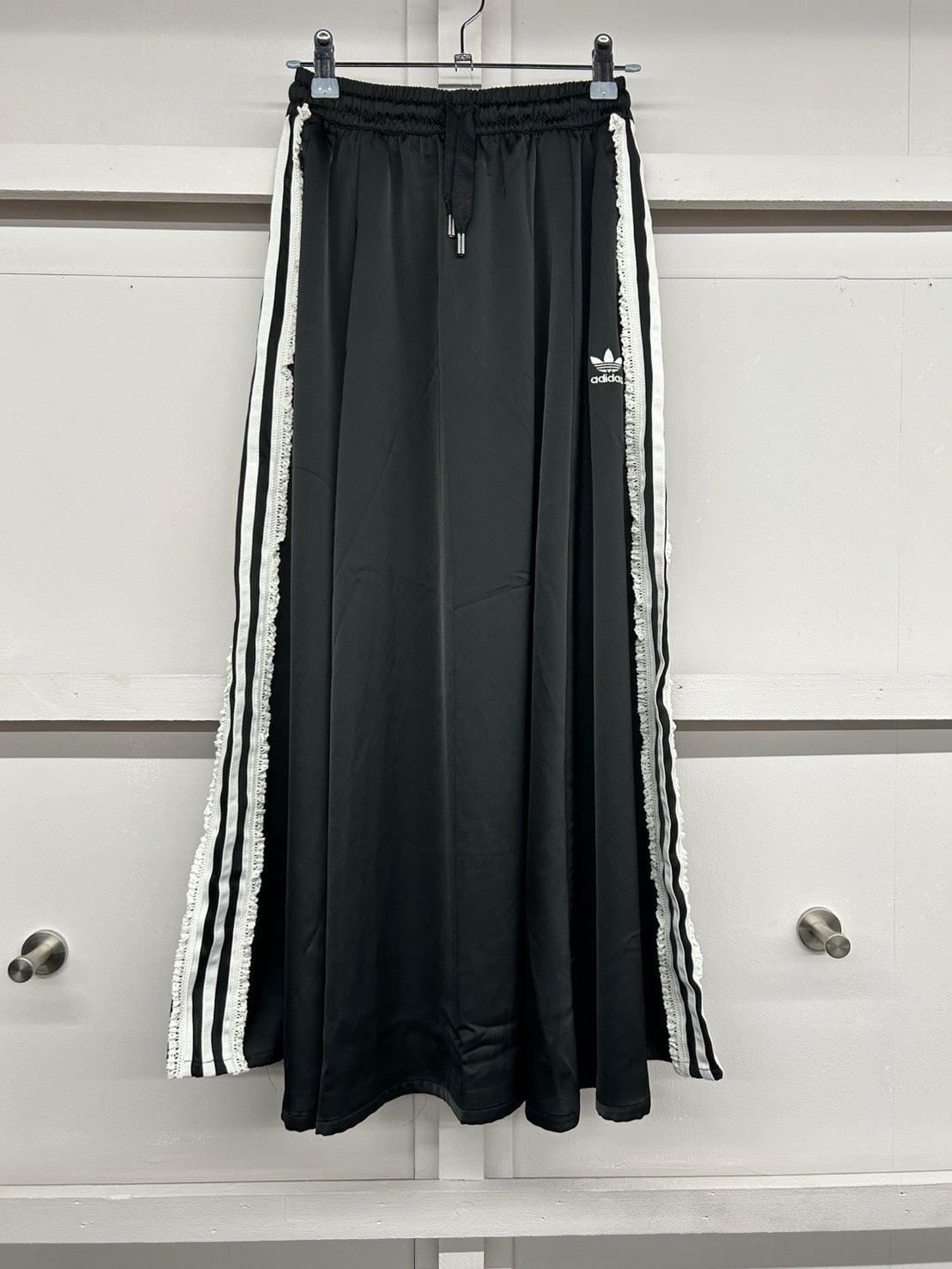 【USED】REMAKE adidas フレア ロングスカート　フレアスカート　脇レース　ブラック　サイズXS