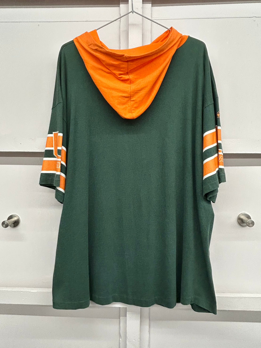 【USED】90s' University of MIAMI HURRICANES カレッジ フード付Tシャツ